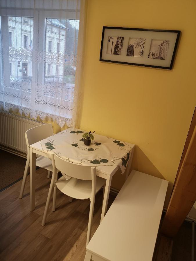 Penzion U Nasich Mladé Buky Εξωτερικό φωτογραφία